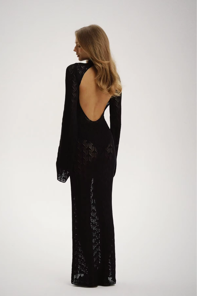 See-through long bell sleeve backless jurk