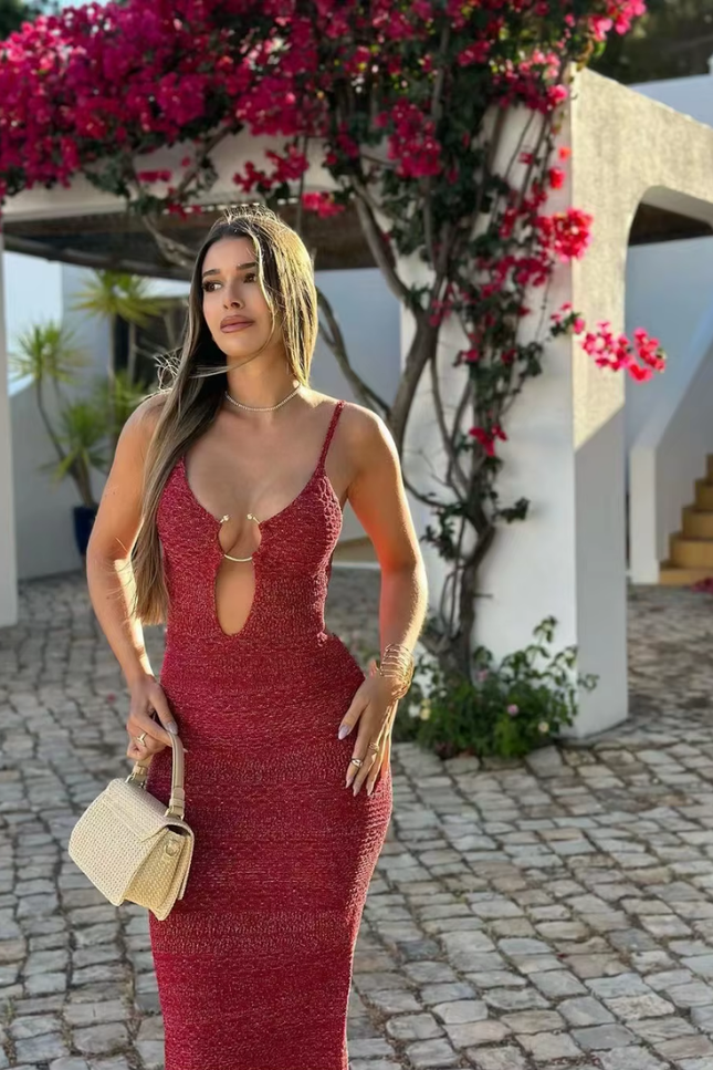 Rode knitted model hollow design backless jurk (video)